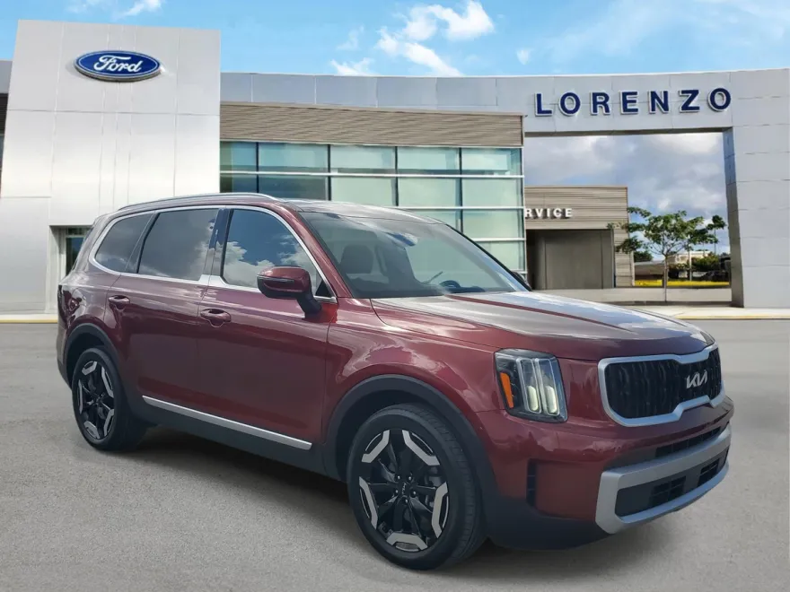 2023 Kia Telluride EX photo 1