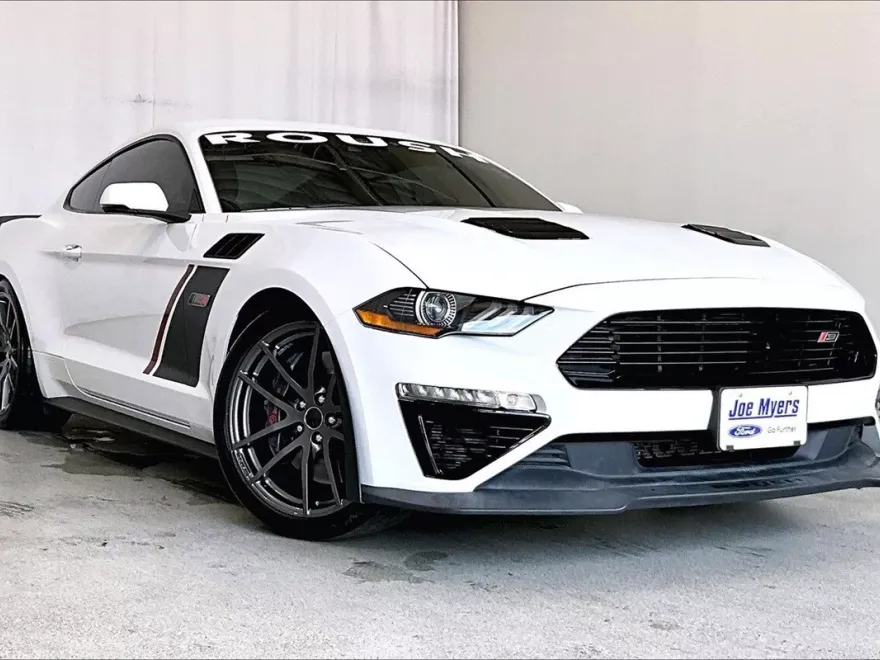 2021 Ford Mustang GT Premium photo 1
