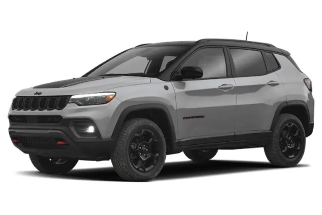 2024 Jeep Compass Trailhawk photo 1