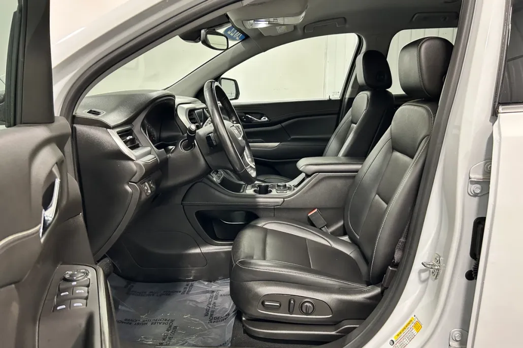 2022 Gmc Acadia SLT photo 1