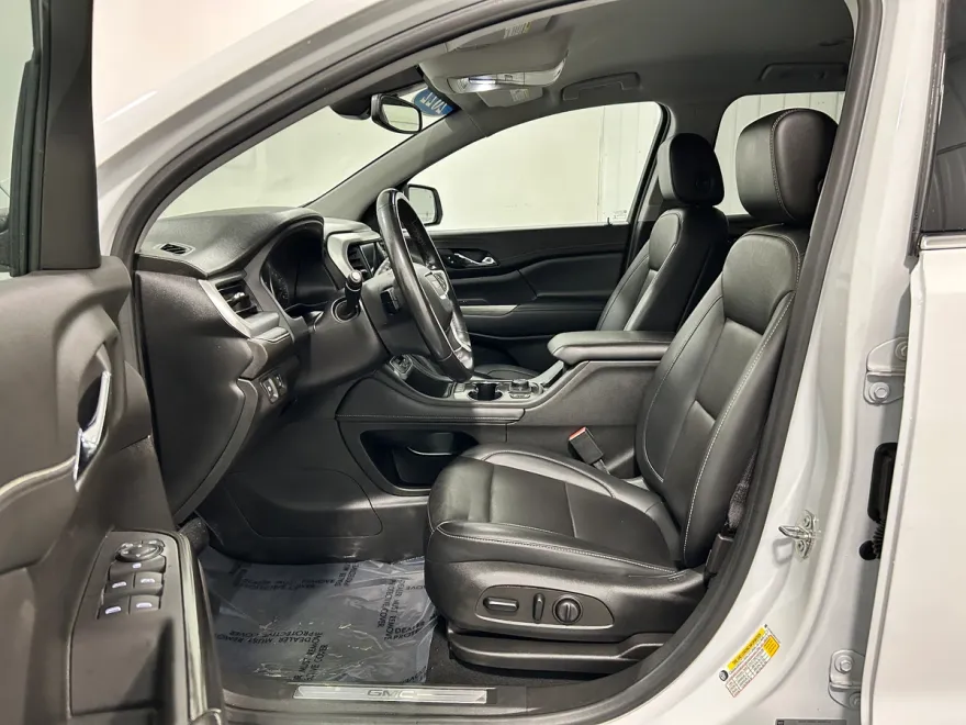 2022 Gmc Acadia SLT photo 1