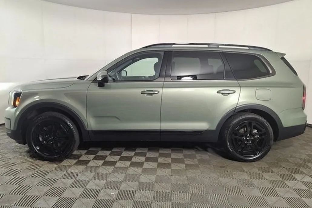 2024 Kia Telluride EX X-Line photo 1