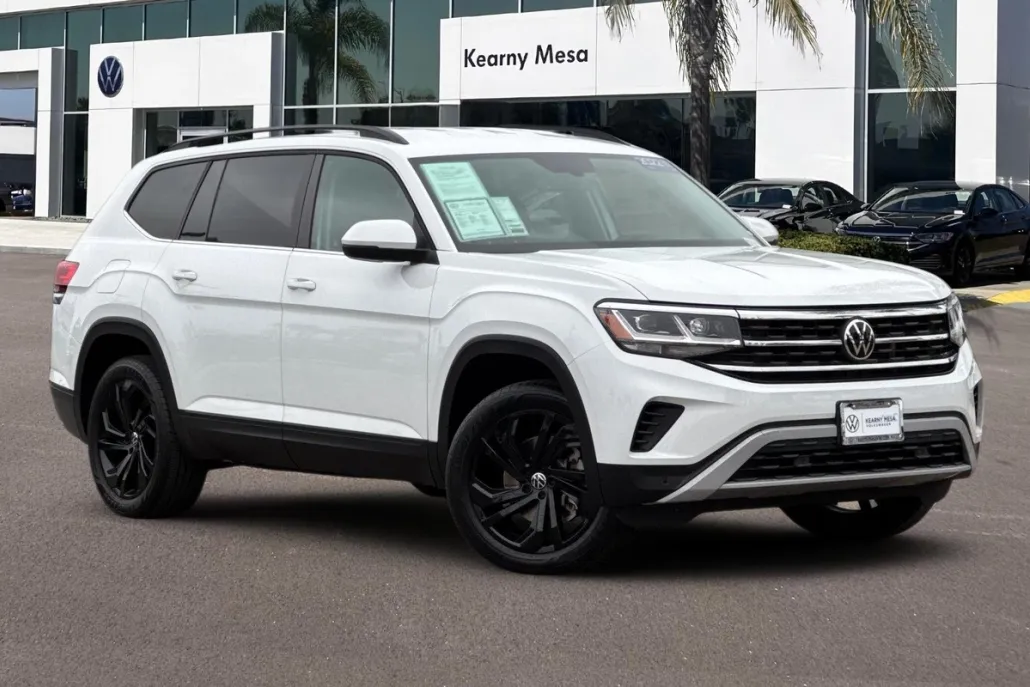 2022 Volkswagen Atlas SE Technology photo 1