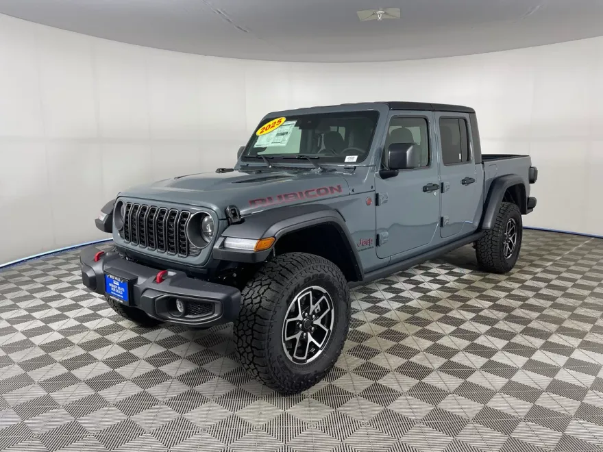 2025 Jeep Gladiator Rubicon photo 1
