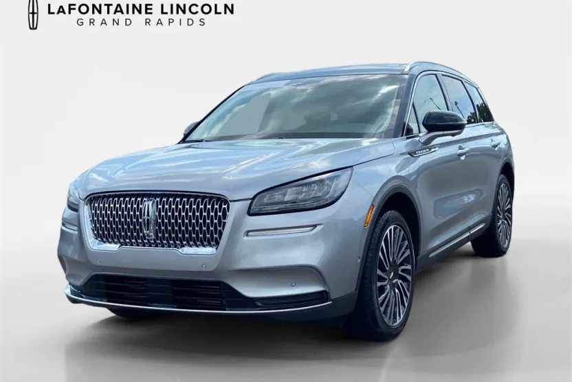2022 Lincoln Corsair Reserve photo 1