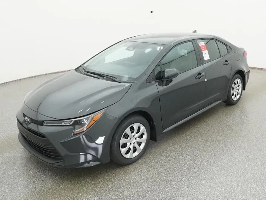 2026 Toyota Corolla LE photo 1