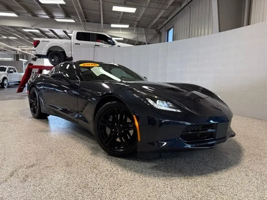 2016 Chevrolet Corvette Stingray Coupe 1LT photo 1