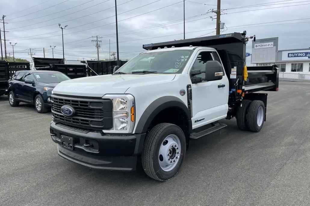 2024 Ford F-550 XL photo 1