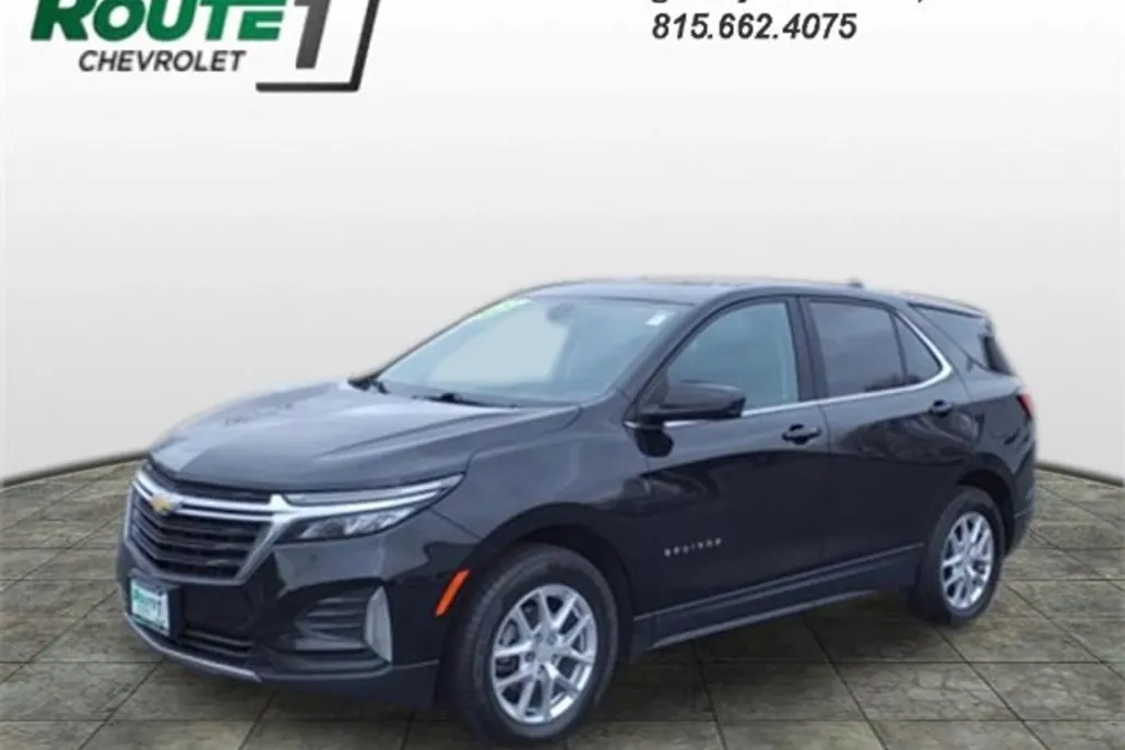 2022 Chevrolet Equinox LT photo 1