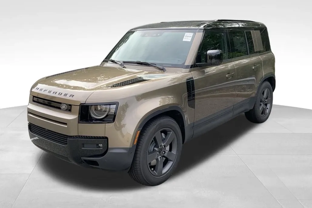 2026 Land Rover Defender 110 S photo 1