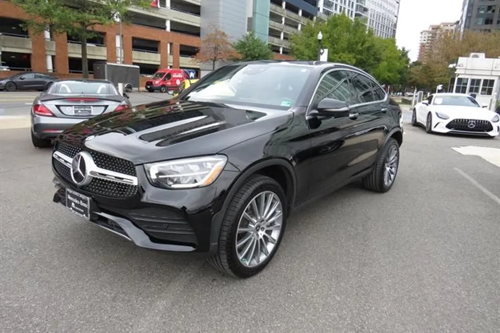 2022 Mercedes Benz GLC 300 4MATIC photo 1