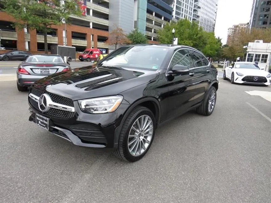 2022 Mercedes Benz GLC 300 4MATIC photo 1