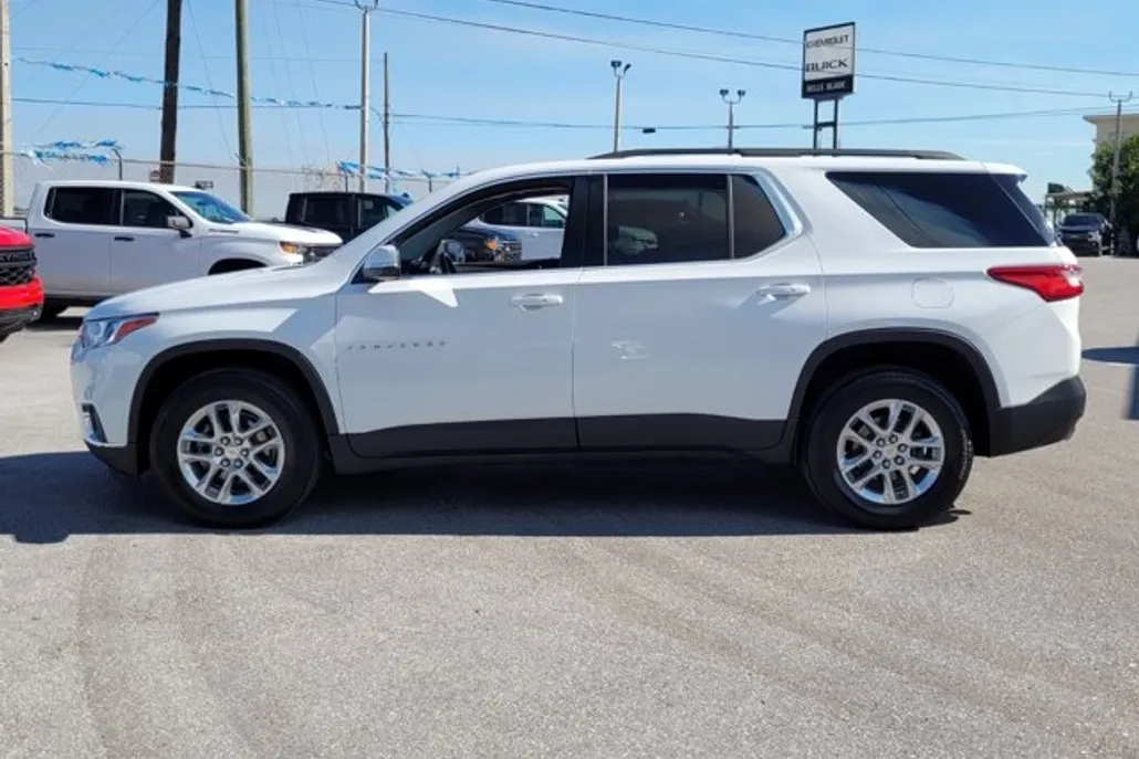 2021 Chevrolet Traverse Cloth 1LT photo 1