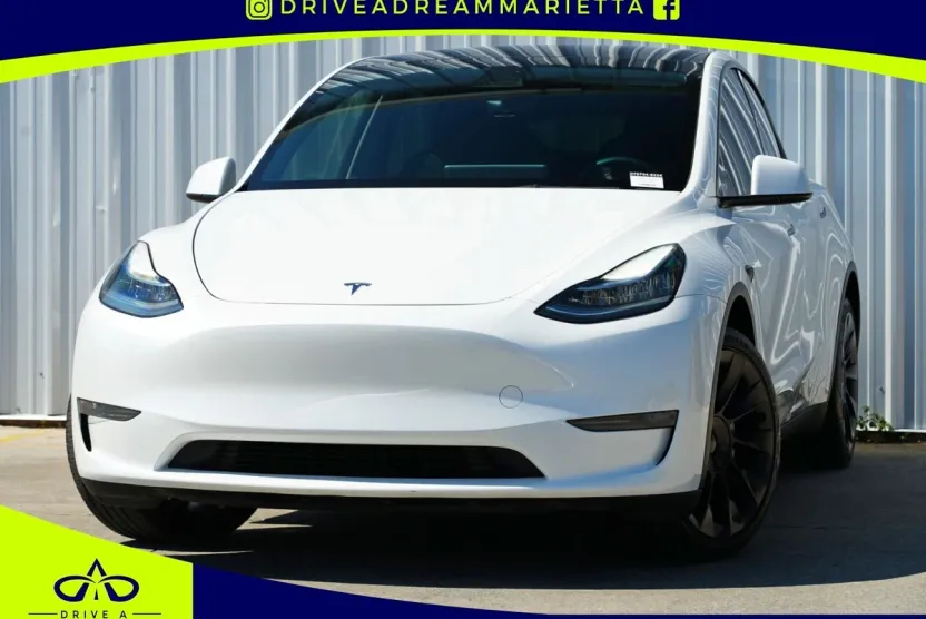 2023 Tesla Model Y Long Range photo 1
