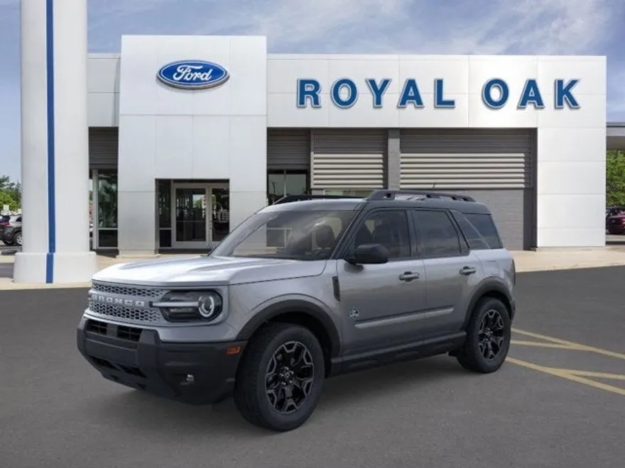 2025 Ford Bronco Sport Outer Banks photo 1