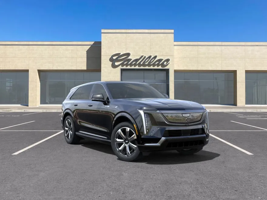 2025 Cadillac Escalade IQ Luxury photo 1