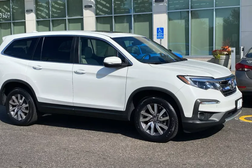 2020 Honda Pilot EX-L photo 1