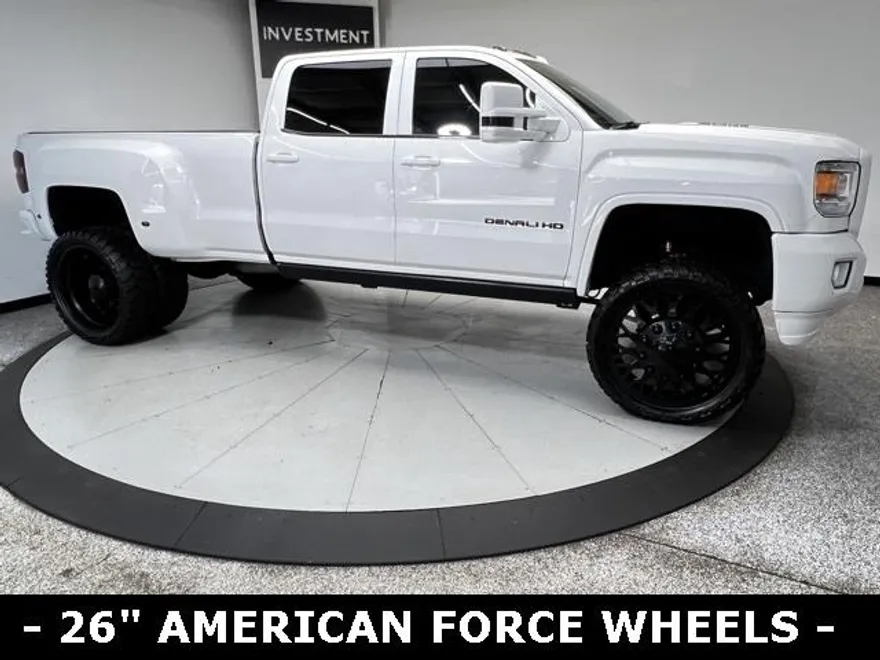 2015 Gmc Sierra 3500 HD Denali photo 1