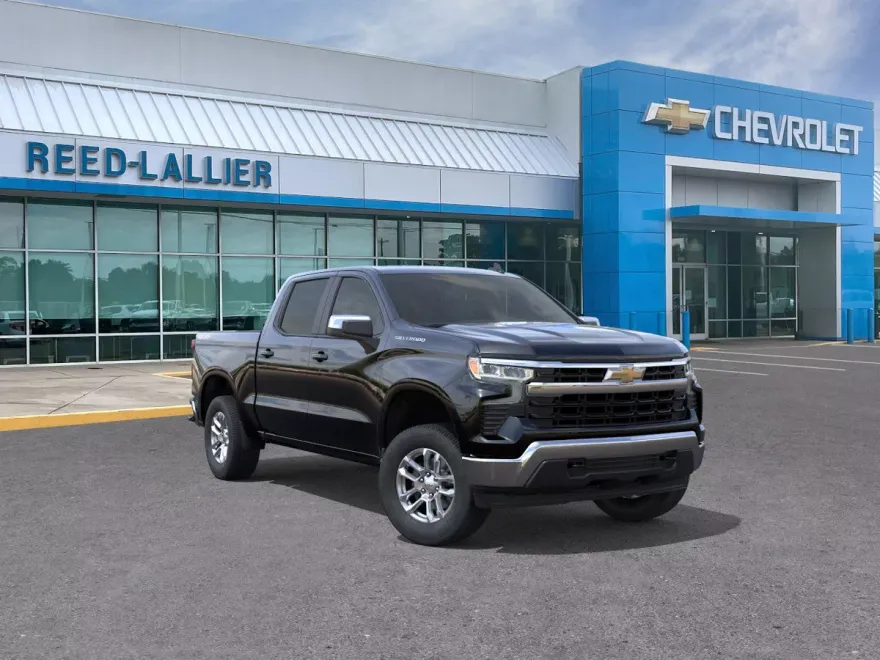 2026 Chevrolet Silverado 1500 LT photo 1