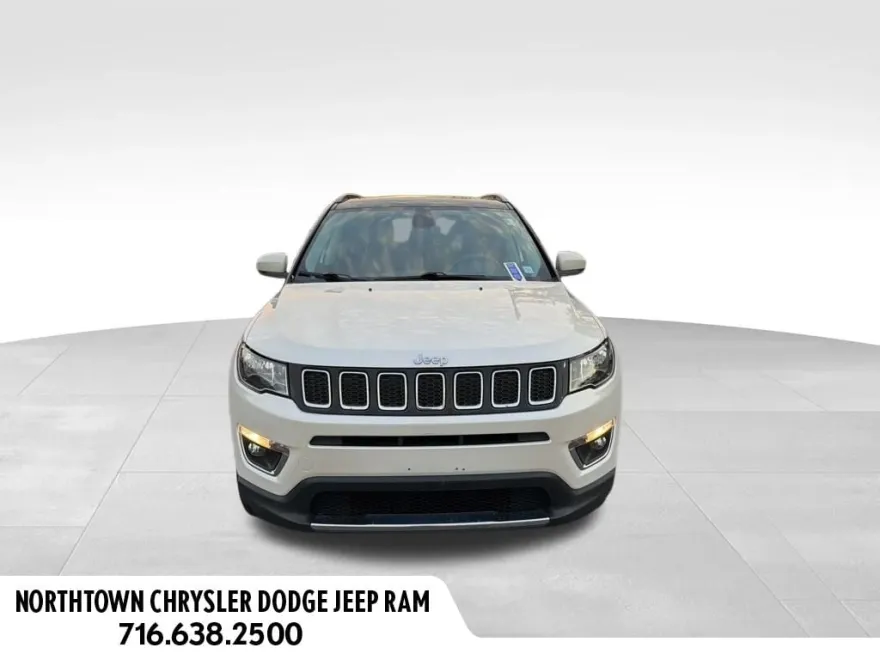 2018 Jeep Compass Limited photo 1