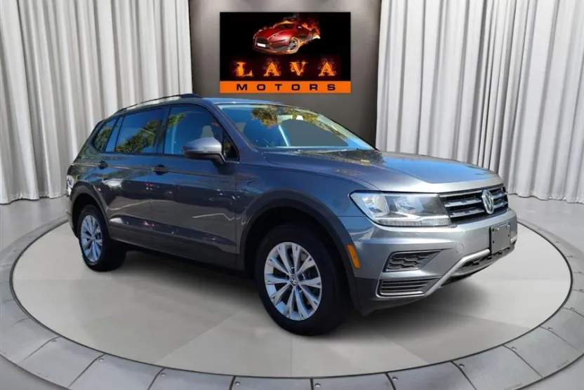 2019 Volkswagen Tiguan S photo 1