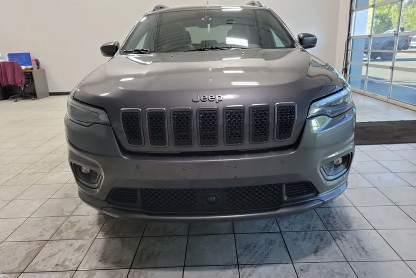 2020 Jeep Cherokee Limited photo 1