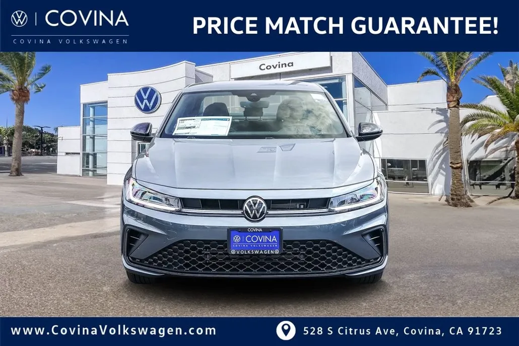 2025 Volkswagen Jetta 1.5T Sport photo 1