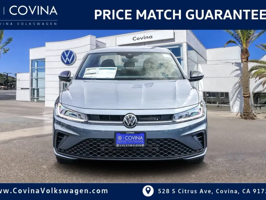 2025 Volkswagen Jetta 1.5T Sport photo 1