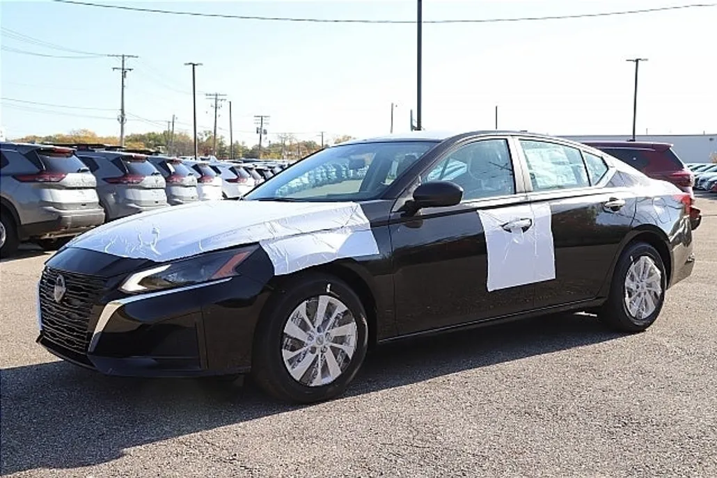 2025 Nissan Altima 2.5 S photo 1