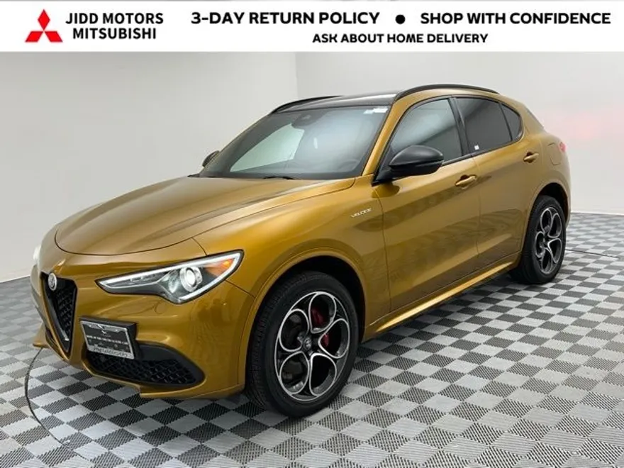 2022 Alfa Romeo Stelvio Ti Sport photo 1