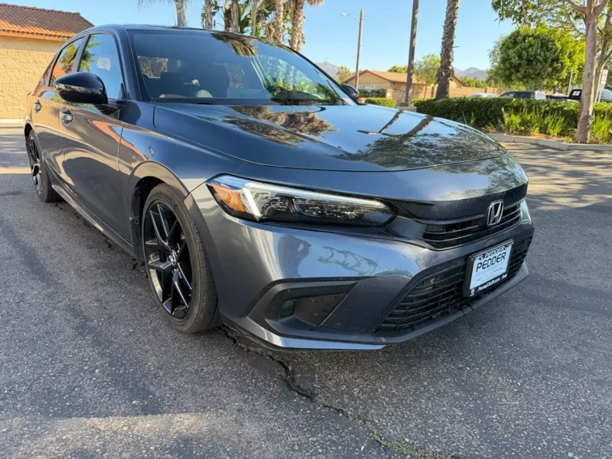 2022 Honda Civic Sport photo 1