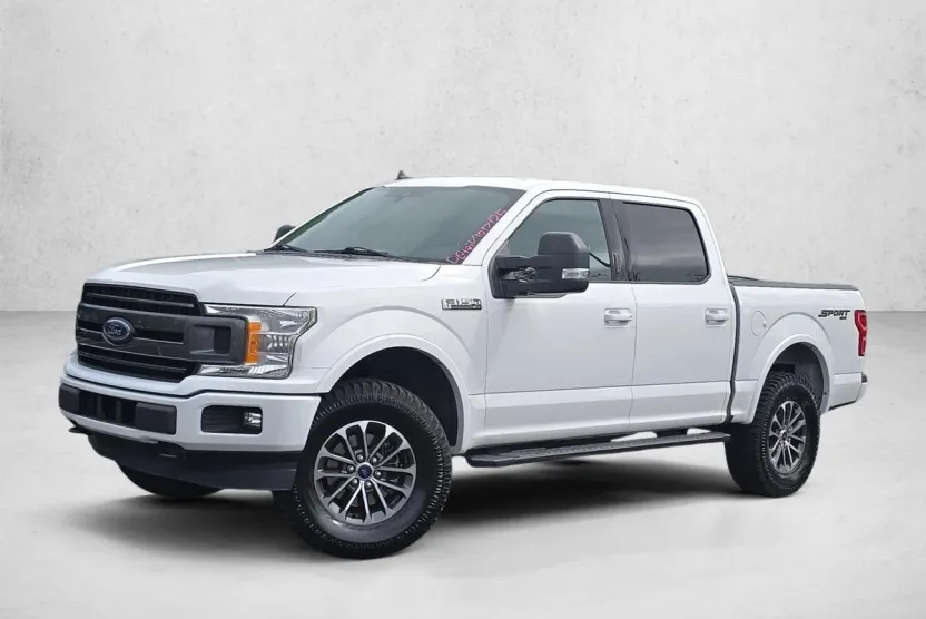 2019 Ford F-150 XLT photo 1