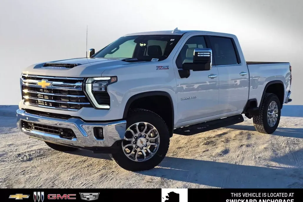 2025 Chevrolet Silverado 3500HD LTZ photo 1