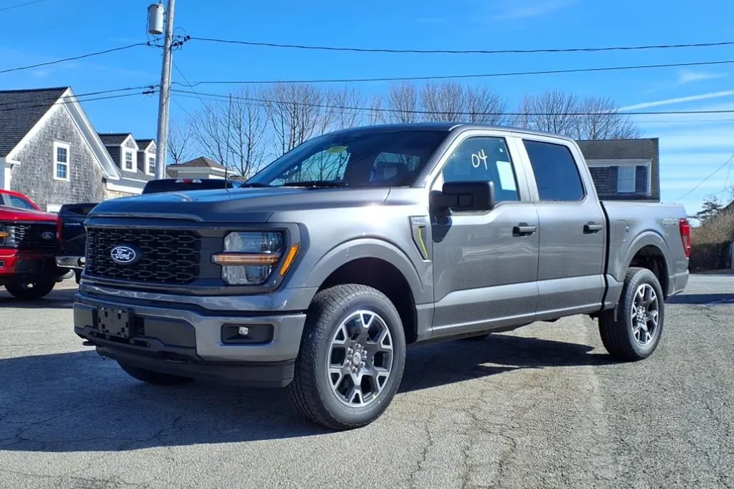 2025 Ford F-150 STX photo 1