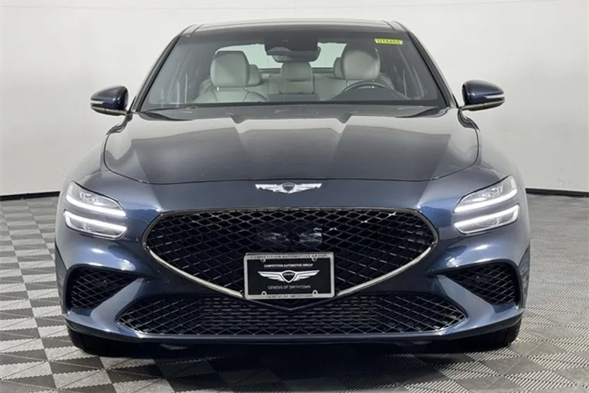 2023 Genesis G70 3.3T photo 1