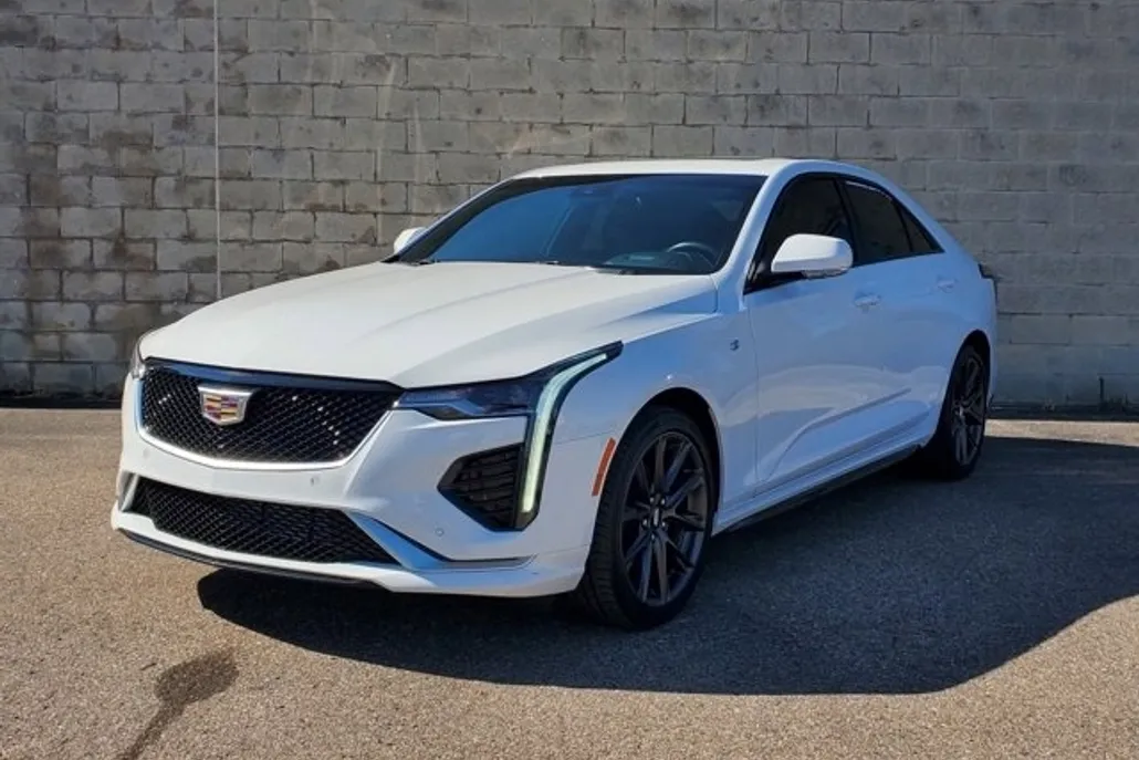 2024 Cadillac CT4 Sport photo 1