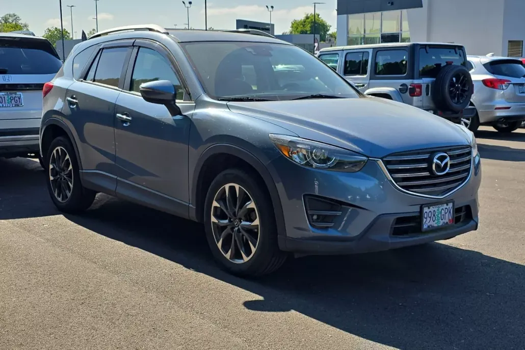2016 Mazda CX-5 Grand Touring photo 1