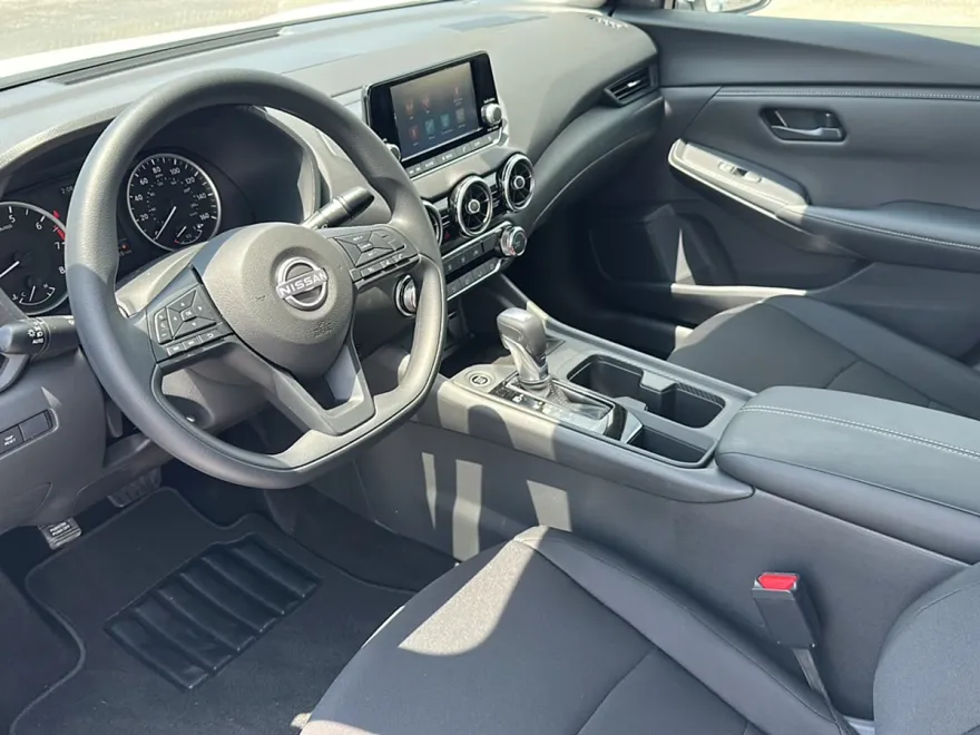 2025 Nissan Sentra S photo 1