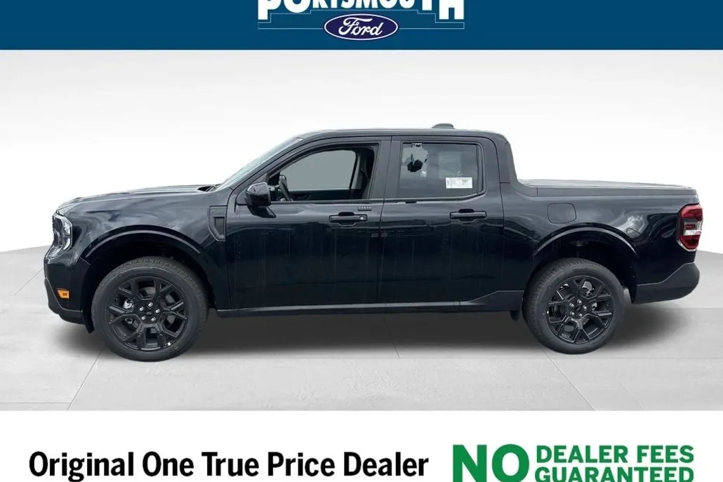 2025 Ford Maverick XLT photo 1