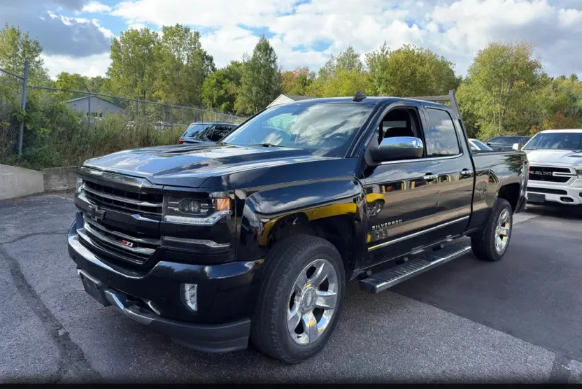2018 Chevrolet Silverado 1500 LTZ Z71 photo 1