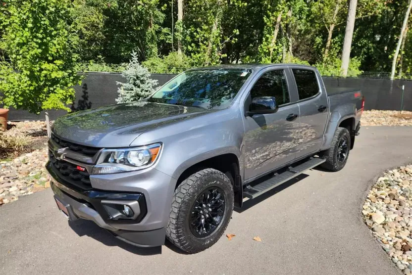 2022 Chevrolet Colorado Z71 photo 1