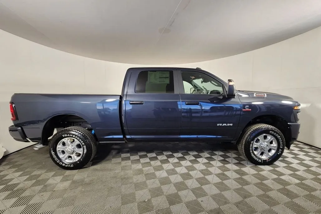 2025 Ram 2500 Big Horn photo 1
