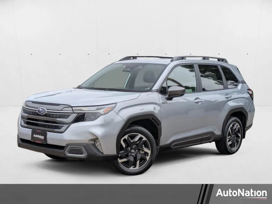 2025 Subaru Forester Limited photo 1