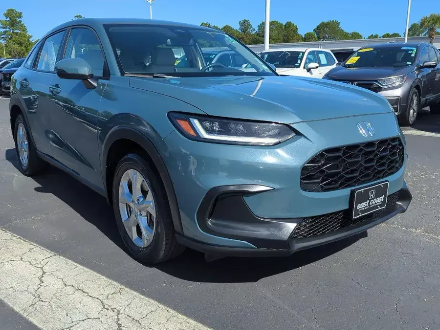 2023 Honda HR-V LX photo 1