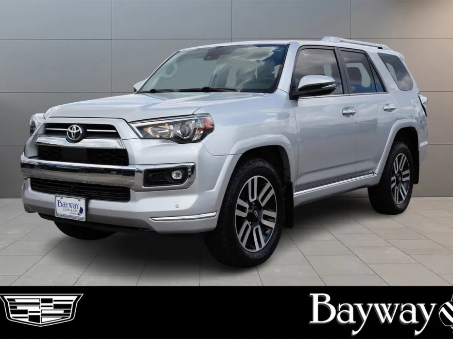 2022 Toyota 4Runner Limited photo 1