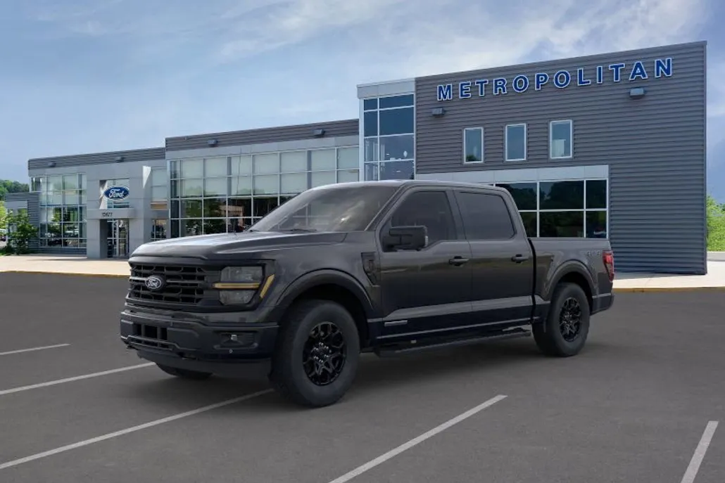 2025 Ford F-150 XLT photo 1