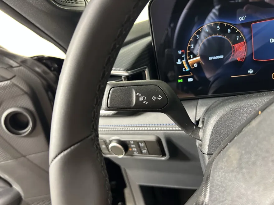 2025 Ford Mustang GT Premium photo 1