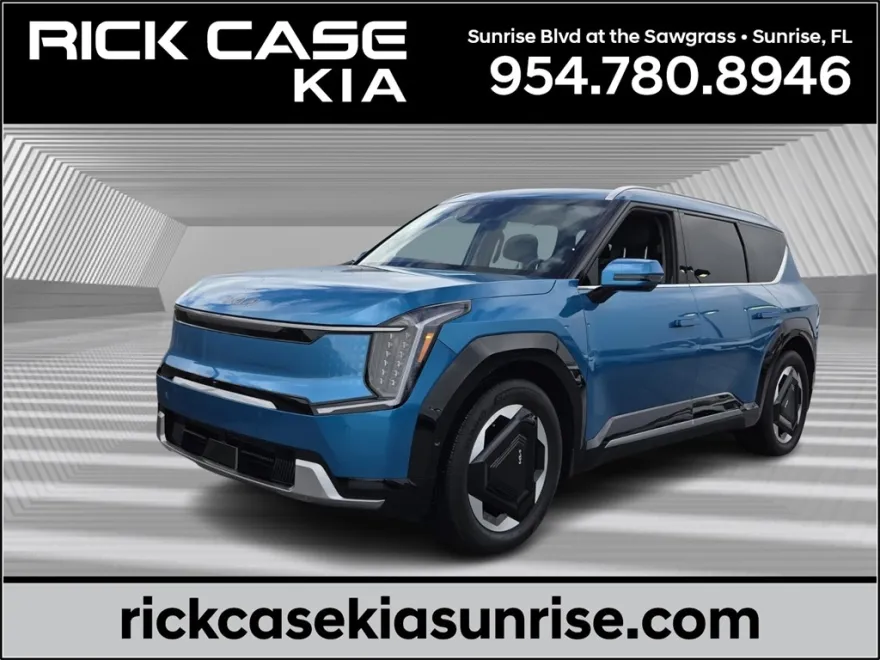 2026 Kia EV9 Land photo 1