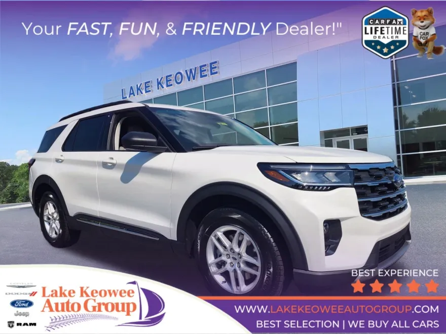 2025 Ford Explorer photo 1