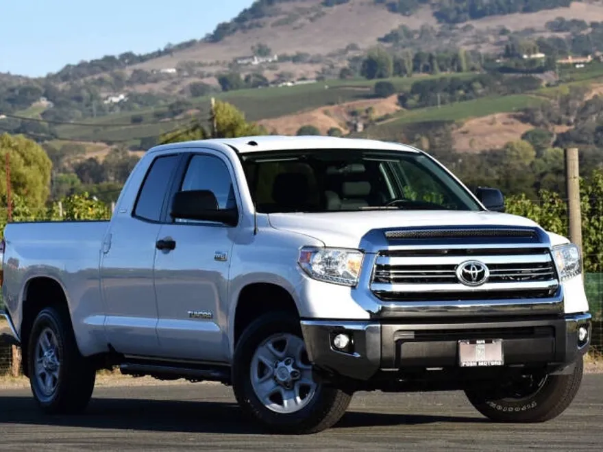 2017 Toyota Tundra TRD Pro photo 1